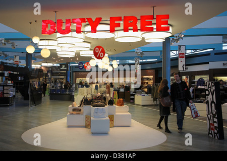 Istanbul, Turquie, la boutique duty free dans l'aéroport International Ataturk Banque D'Images