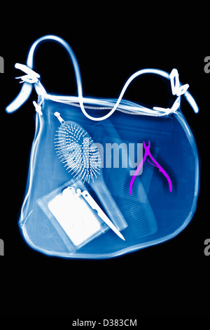 X-ray image de femme de sac d'épaule Banque D'Images