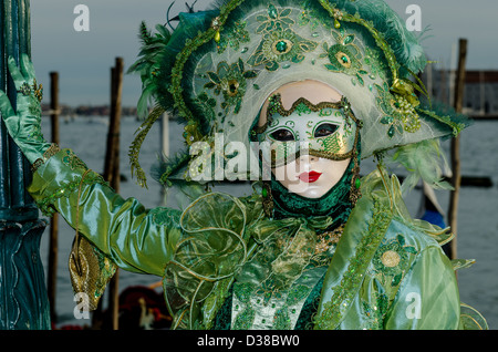 Habillé traditionnellement personne au Carnaval de Venise 2013 Banque D'Images