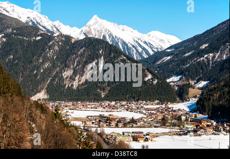 Mayrhofen ski en Alpes de Zillertal en Autriche Banque D'Images