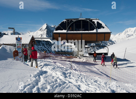 La station de montagne de la région du Lac de l'Oule, dans le domaine skiable de Saint-Lary, haute Pyrenees, France Banque D'Images