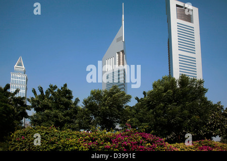 Emirat de Dubaï, Émirats arabes unis Twin Towers sur Cheikh Sayeed Road Banque D'Images