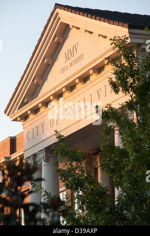 Hôtel de ville et centre-ville de Snellville, situé dans le comté de Gwinnett, en Géorgie. (ÉTATS-UNIS) Banque D'Images