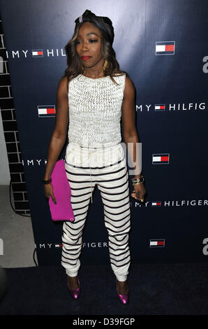 Los Angeles, Californie, USA. Estelle assistant à Tommy Hilfiger grand phare de la côte ouest de l'événement d'ouverture tenue à Tommy Hilfiger à West Hollywood, Californie le 13 février 2013. Crédit Image : 2013(Photo : D. Long/Globe Photos/ZUMAPRESS.com/Alamy Live News) Banque D'Images