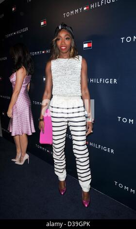 Los Angeles, Californie, USA. 13 février 2013. Arrivées à Estella pour Tommy Hilfiger magasin phare de la côte ouest de l'ouverture, Tommy Hilfiger West Hollywood, Los Angeles, CA, 13 février 2013. Photo par : Elizabeth Goodenough/Everett Collection/Alamy Live News Banque D'Images