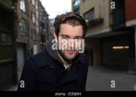 Le comédien Jack Whitehall pose pour les spots télévisés avant le lancement de son nouveau stand-up comedy DVD 'Live' Jack Whitehall Banque D'Images