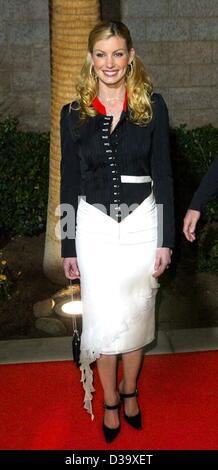 (Afp) - le chanteur Faith Hill est d'arriver au Billboard Awards Show, Las Vegas, 9 décembre 2002. Banque D'Images