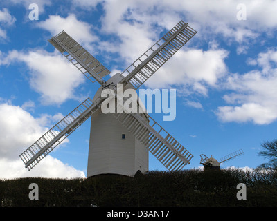 'Jill' moulin à vent. L'un des deux moulins à vent (Jack et Jill) au sud des bas au-dessus du village de Clayton, Sussex, UK Banque D'Images