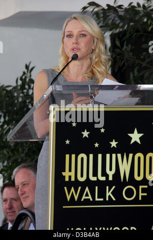 Hollywood, Californie, USA. 14 février 2013. J15580CHW .Simon Baker à l'Honneur avec étoile sur le Hollywood Walk of Fame de Hollywood Hollywood Blvd, .ca, .02/14/2013.Naomi Watts . 2013 (droit de crédit : Crédit : Clinton Wallace/Globe Photos/ZUMAPRESS.com/Alamy Live News) Banque D'Images