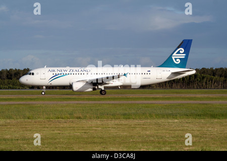 Air New Zealand airbus A320 à l'aéroport de Brisbane Banque D'Images