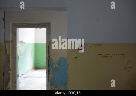 Gross Dölln, Allemagne, Kasernengebaeude sur les terrains de l'aéroport Templin Banque D'Images