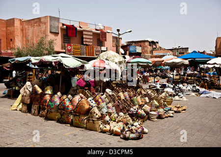 Paniers pour vendre au souk, Marrakech, Maroc Banque D'Images