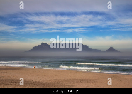 Vue de la célèbre montagne de la table au Cap, Afrique du Sud Banque D'Images