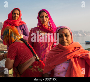 Portrait de femmes indiennes, Varanasi, Inde Banque D'Images