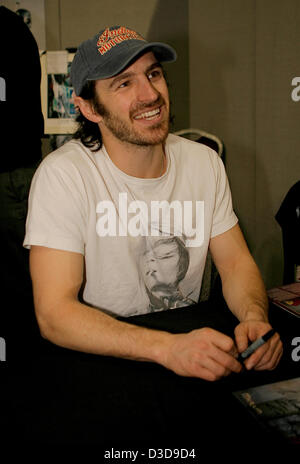 Telford, Royaume-Uni. 16 février 2013. eoin macken à partir de la bbc merlin série de fantasy. Signature du livre et de l'étape talk à mcm midland comic con show à Telford, Royaume-Uni. Banque D'Images