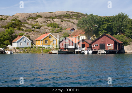 Stenungsund, Suède, Sommerhaeuser Schaer sur une île Banque D'Images