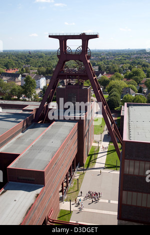 Essen, Allemagne, Zeche Zollverein, donnant sur le Foerderturm Banque D'Images