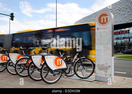 Essen, Allemagne, metroradruhr location de vélos à la station Berliner Platz Banque D'Images