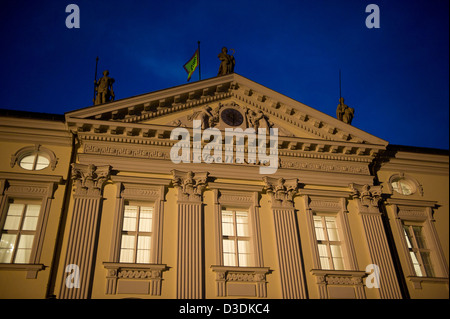 Berlin, Allemagne, détail de l'entrée principale du Château Bellevue Banque D'Images