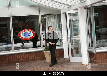 16 février 2013 - Cambridge, Massachusetts, États-Unis - Le Legal Sea Foods restaurant à Kendall Square, Cambridge (Massachusetts) le samedi 16 février, 2013. (Crédit Image : © Nicolas Czarnecki/ZUMAPRESS.com) Banque D'Images