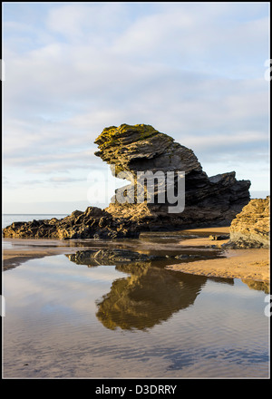 Carreg Bicca, Llangrannog, à l'Ouest, régions, Bretagne, plage, sable vagues bay sentier du Littoral Sentier du littoral de la mer de nuages urdd cardigan bay Banque D'Images