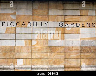 Les jardins de Piccadilly signe sur mur Manchester UK Banque D'Images