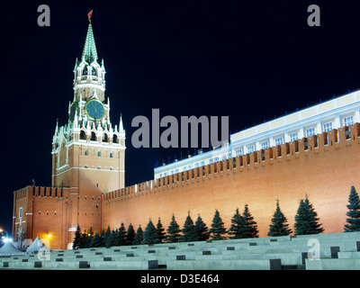 Le Sauveur Spasskaya Bashnya au Kremlin, à Moscou, Fédération de Russie Banque D'Images