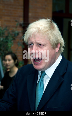 Lord Maire de Londres, Boris Johnson, ouvrir grande danse 2012.,St Pancras International Station, London Banque D'Images