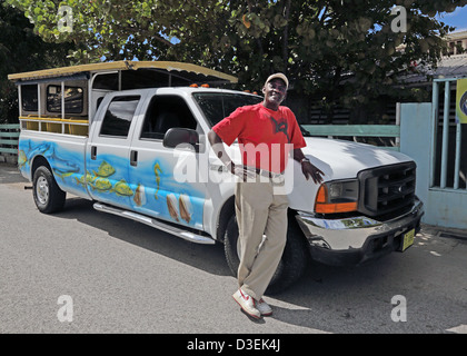 TAXI AVEC CHAUFFEUR,des Caraïbes Antigua Banque D'Images