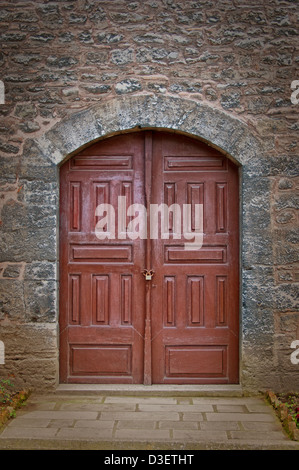 Portes en bois ornés à la mosquée Sainte-Sophie à Istanbul, Turquie. Banque D'Images