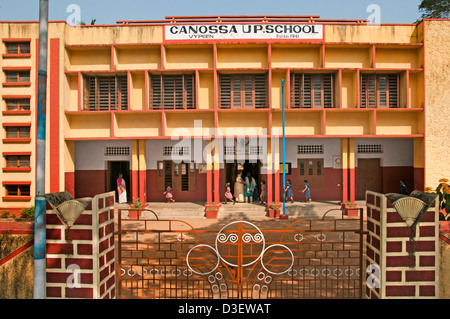 L'École de Canossa enfant enfants Kochi Cochin Kerala Inde Banque D'Images
