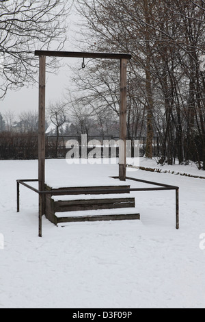 Le commandant du camp d'échafaudage qui Rudolf Hoess a été exécuté le 16 avril 1947 à Auschwitz I camp de concentration. Banque D'Images