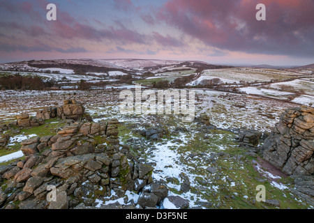 Hound Tor dans le Dartmoor National Park près de Manaton, Devon, Angleterre, Royaume-Uni, Europe. Banque D'Images