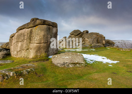 Bonehill Rocks dans le Dartmoor National Park près de Widecombe dans la Lande, Devon, Angleterre, Royaume-Uni, Europe. Banque D'Images