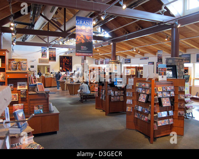 Le Parc National du Grand Canyon : Books & More (2011) Historique 0338 Banque D'Images