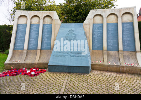 L'escadron 617 DAM BUSTERS MONUMENT À WOODHALL SPA dans le Lincolnshire, Angleterre, Royaume-Uni Banque D'Images