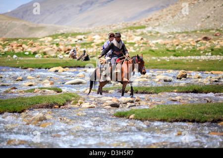 River Crossing, dans le corridor de Wakhan, Badakhshan, Afghanistan Banque D'Images