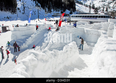 Kid-O-Rama Ice Kastle à Squaw Valley Banque D'Images