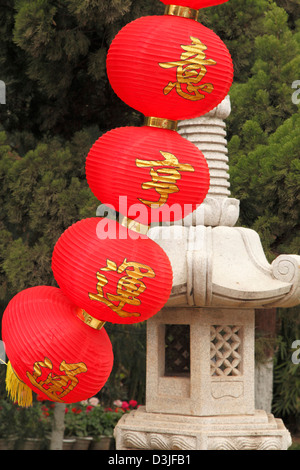 La Chine, le Yunnan, Kunming Yuantong, Temple, lanternes, Banque D'Images