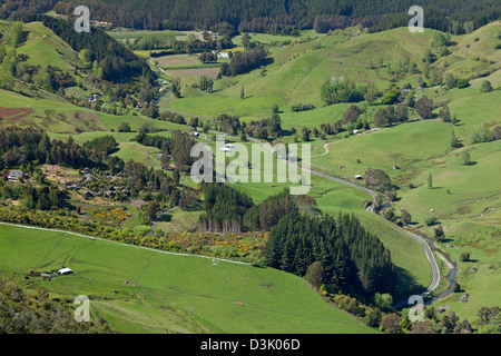 Hawkes Lookout sur la vallée dans les collines Takaka, Nouvelle-Zélande Banque D'Images