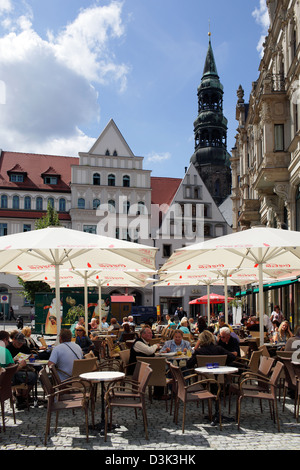 Zwickau, Allemagne, réduite dans ses cafés de rue sur le marché principal Banque D'Images