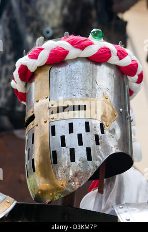 Casque chevalier croisé médiéval Banque D'Images