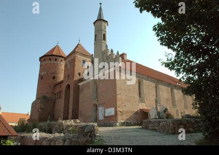 (Afp) - La photo montre le château manoir Reszel dans la région qui est aujourd'hui Mazur un lieu de rencontre culturelle avec l'exposition et des salles de concert en Reszel, Pologne, 30 août 2005. Dans le voisinage est l'église baroque Swieta Lipka, le manoir du comte Lehndorff et les ruines de l'ancien siège social de Hitler.' 'Wolfsschanze Photo : Helmut Heuse Banque D'Images