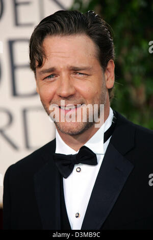 (Afp) - Nouvelle Zélande l'acteur Russell Crowe arrive à la 63e Congrès annuel de Golden Globe Awards au Beverly Hilton Hotel à Los Angeles, USA, 16 janvier 2006. Photo : Hubert Boesl Banque D'Images