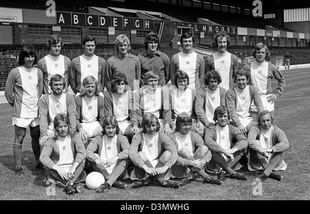 L'équipe du Birmingham City football Club compte 1974 joueurs parmi lesquels Trevor Francis, Howard Kendall, Kenny Burns, Gordon Taylor et Bobby Hope Banque D'Images