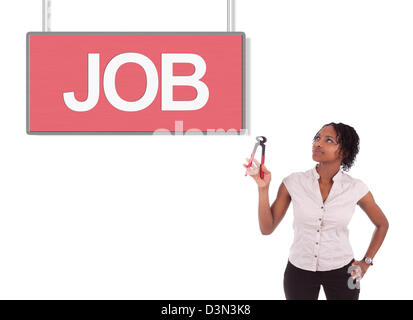 Jeune femme africaine à la recherche d'un emploi, isolé sur fond blanc Banque D'Images