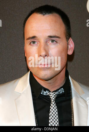 Producteur canadien David Furnish arrive pour le "Trophée Chopard' à l'hôtel Carlton à Cannes, France, 19 mai 2006. Photo : Hubert Boesl Banque D'Images