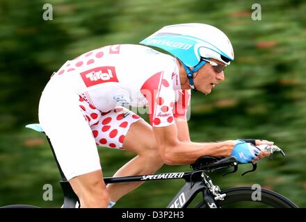 Champion allemand Sebastian Lang de l'équipe Gerolsteiner porte le maillot des points pour le meilleur grimpeur pendant le contre-la-montre individuel de plus de 38,2 kilomètres de la septième étape du Tour d'Allemagne 2006 à Bad Säckingen, Allemagne, mardi, 08 août 2006. L'Espagnol mène la course en huit étapes sur 1390.5 kilomètres de Duesseldorf à Karlsruhe. Photo : Gero Breloer Banque D'Images