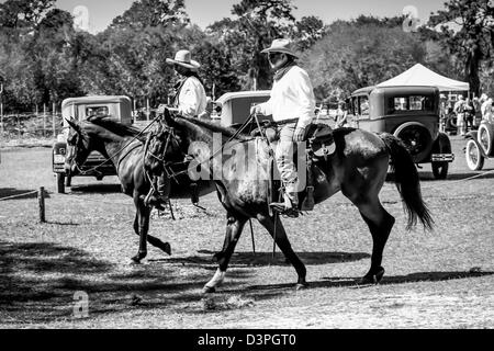 Cowboys à cheval à la journée Pioneer Crowley en Floride Banque D'Images