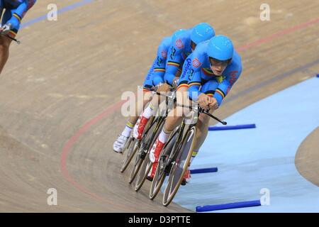 Minsk, Belarus. 22 février 2013. Belgique de Ketele Kenny Jasper 40 Cornu Dominique van Hoecke Gijs BEL au Championnat du Monde 'vélo' kilomètre championnats, Minsk, Biélorussie. Banque D'Images